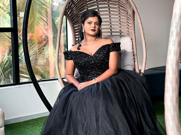 Makeup artist near AJ Grand Hotel in Mangalore